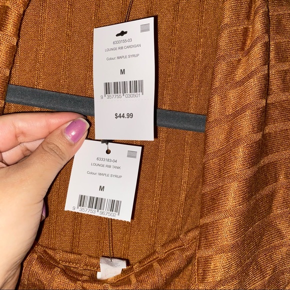 Maple Syrup Crop tank and cardigan bundle - Picture 5 of 5